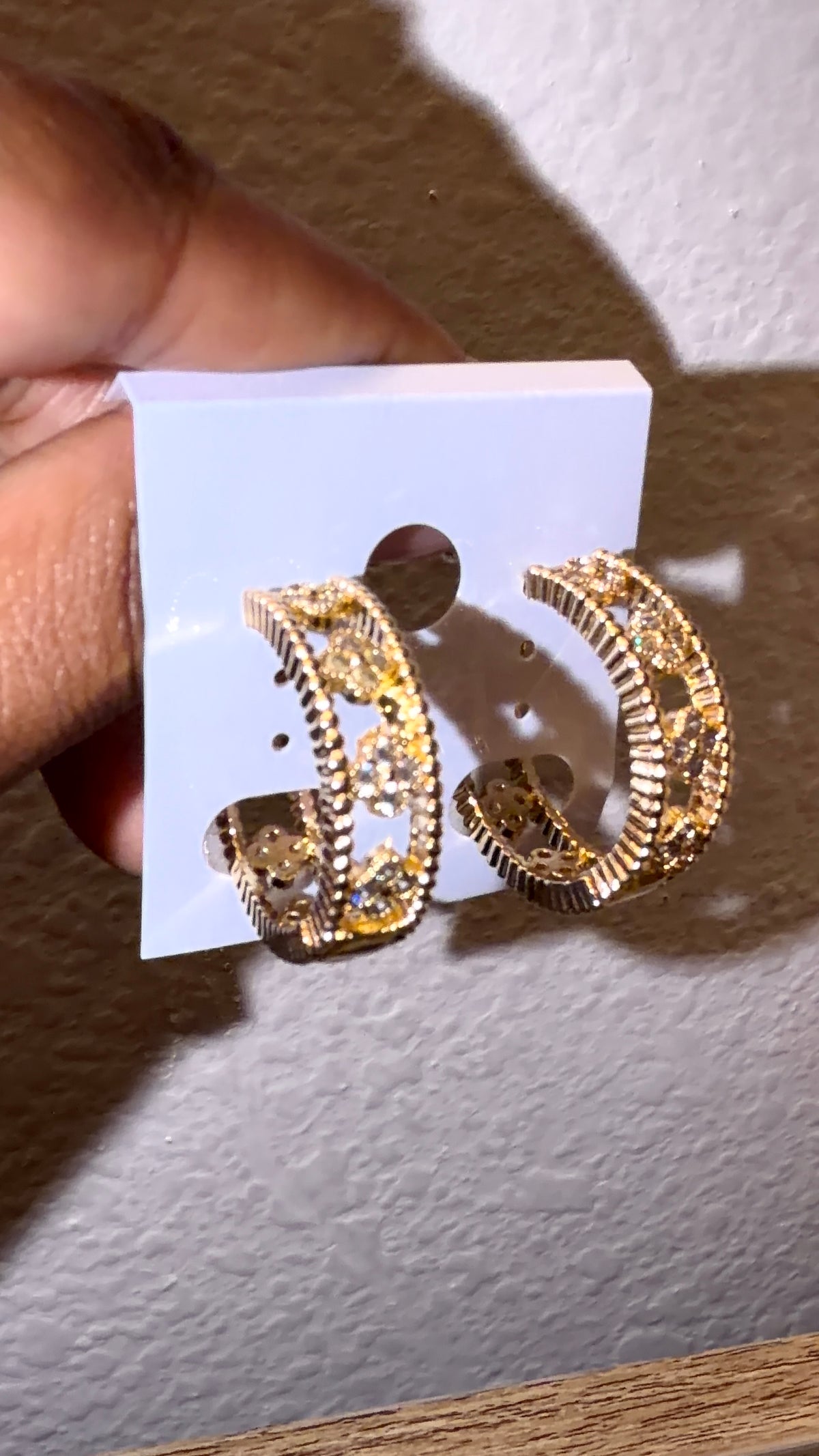 Van Cleef hoops